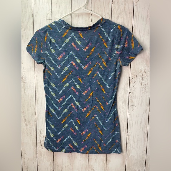 Mossimo Supply Co. Fitted Blue and Green T-Shirt size XS - Picture 3 of 6